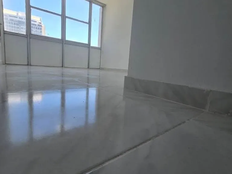 1026 Avenue Luis Vigoreaux #4B — Photo 2