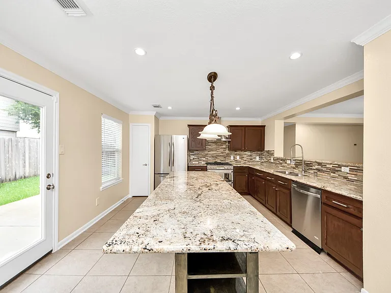 3815 Pebble Garden Ln — Photo 20