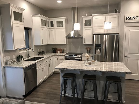 2nd image of 27401 Ligurta Ln