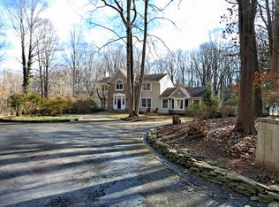 11825 Shady Mill Ln, Herndon, VA 20171