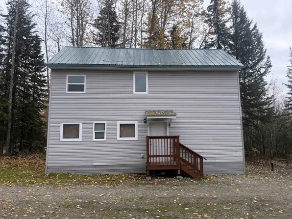 714 Arkansas Dr, Fairbanks, AK 99712