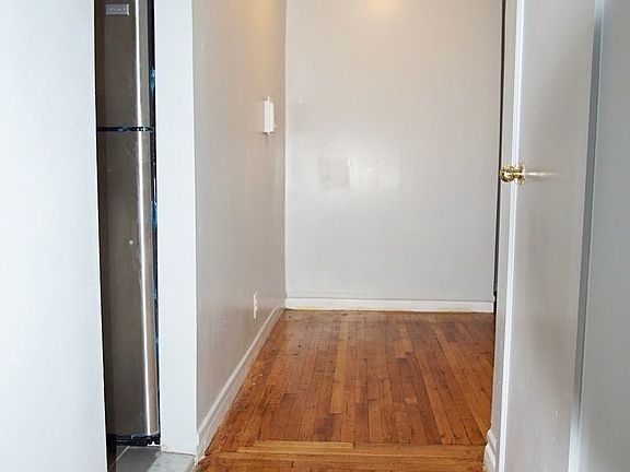 4th image of 210 W 262nd St APT 6O