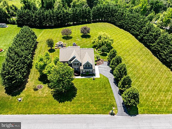 3rd image of 2113 Jacobs Well Ct