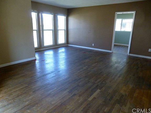 5th image of 1433 W Union St