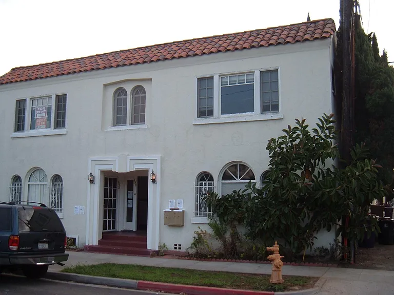 128 Falcon Ave — Photo 20