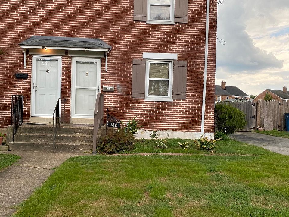 1st image of 136 Tennessee Ave