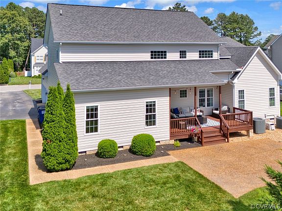 5th image of 14406 Dampier Dr