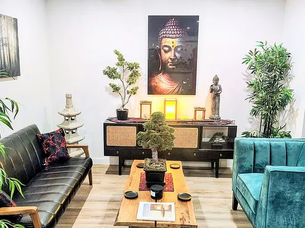 500 Thunderbird St #105, El Paso, TX 79912