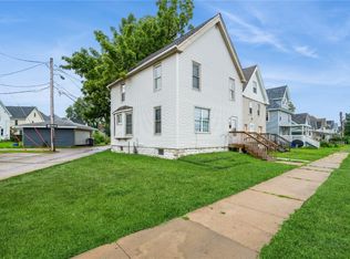 1245 5th Ave SE, Cedar Rapids, IA 52403