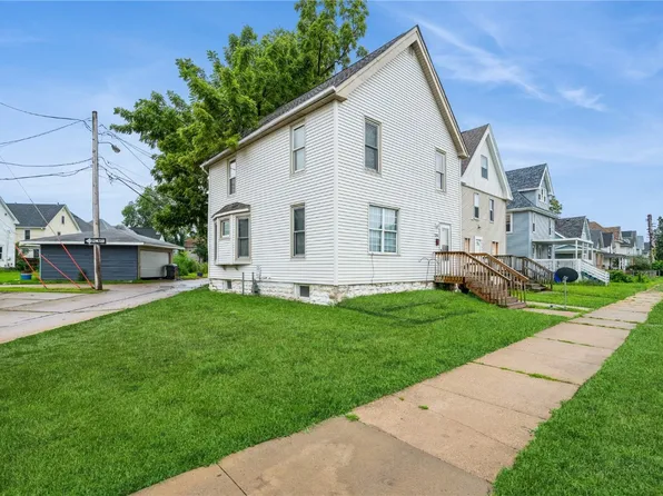 1245 5th Ave SE, Cedar Rapids, IA 52403