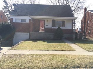 5585 Green Acres Ct, Cincinnati, OH 45248