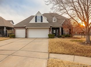 3810 S Palm Ave, Broken Arrow, OK 74011