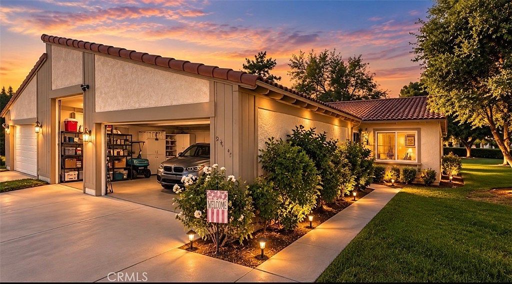 5670 Falling Leaf Ln — Indian Hills Golf Club