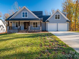 4436 Brancer Ln, Lincolnton, NC 28092