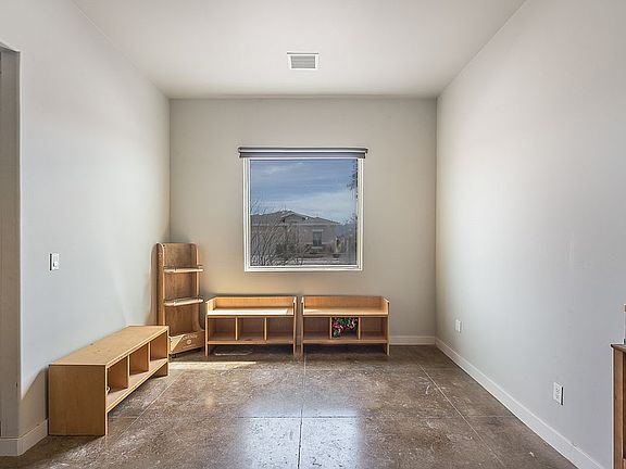 2nd image of 6457 Tama St