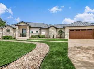 106 Short Dr, Horseshoe Bay, TX 78657