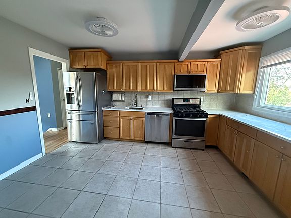 2nd image of 25 Bartman Rd