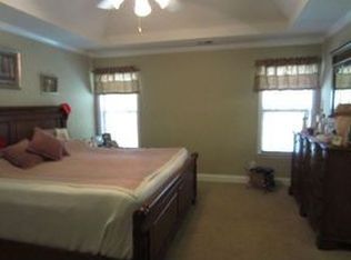 300 Newport Ave, Kathleen, GA 31047