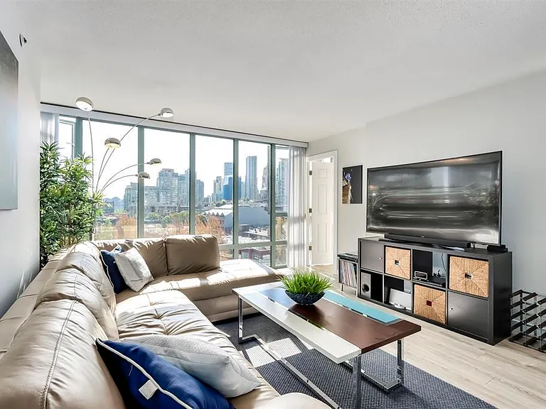 950 Cambie St #804 — Photo 4