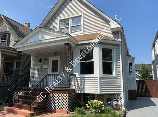 4170 W Eddy St UNIT 1F, Chicago, IL 60641