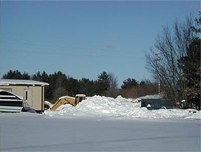4th image of 1742 W Us Highway 10