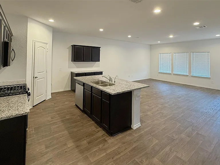 21306 Owl Rd — Photo 9