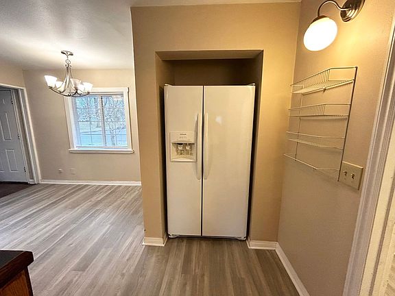 4th image of 6546 SE 88th Ave