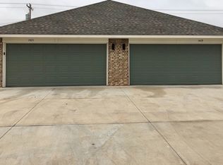 1421 Macalpine St, Moore, OK 73160