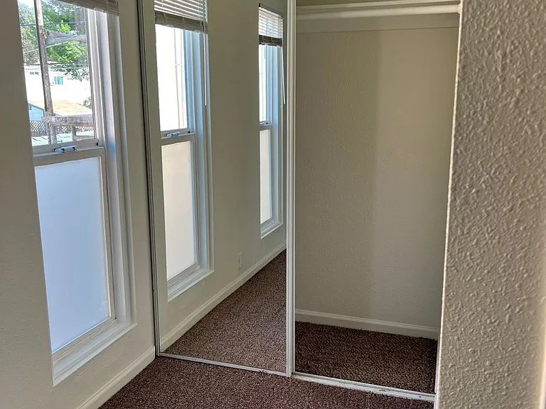 4053 Wilson Ave — Photo 20