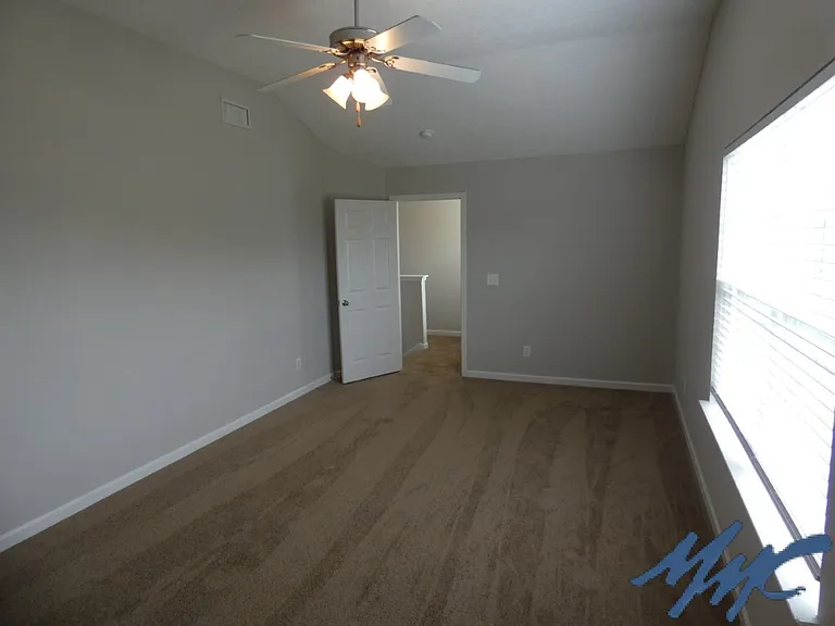 283 Hollandale Rd — Photo 16