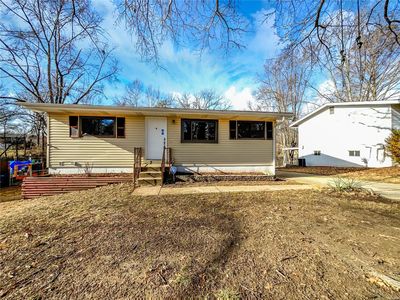 420 Golden Valley Dr, Saint Louis, MO, 63129