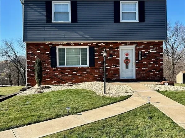 135 Macbeth Dr, New Kensington, PA 15068