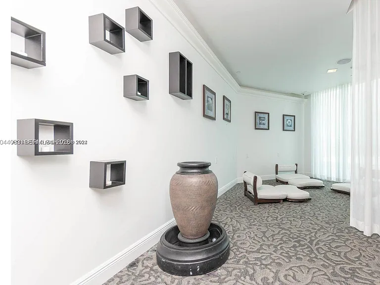 350 S Miami Ave #713 — Photo 29