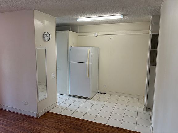 4th image of 1670 Kalakaua Ave APT 506
