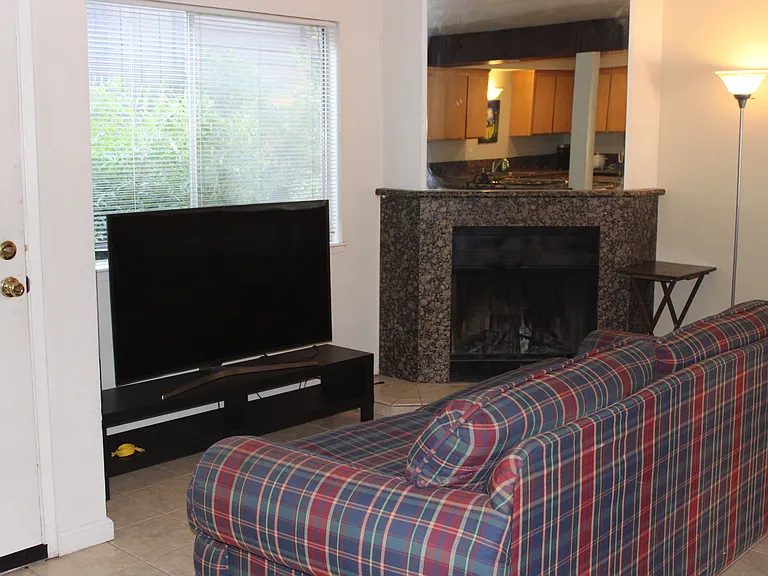 5B Klondike Ct — Photo 3