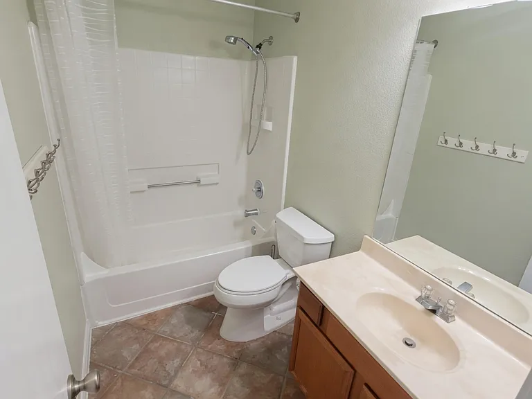 501 Denise St — Photo 13