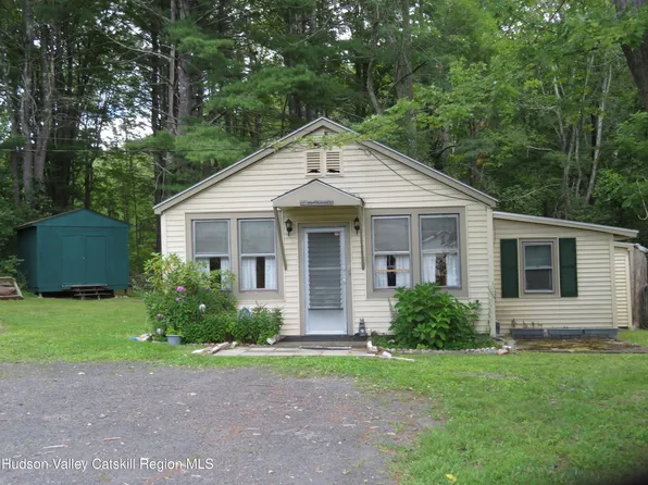 8702 Route 32, Cairo, NY 12413