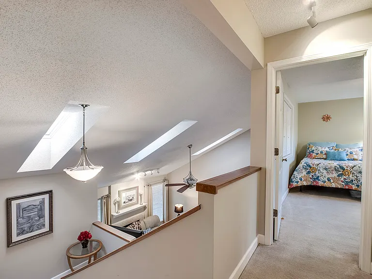 308 Chota View Pl — Photo 17