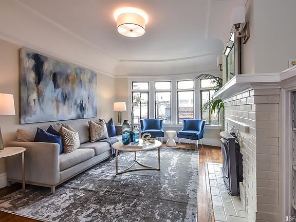2nd image of 426 Elizabeth St