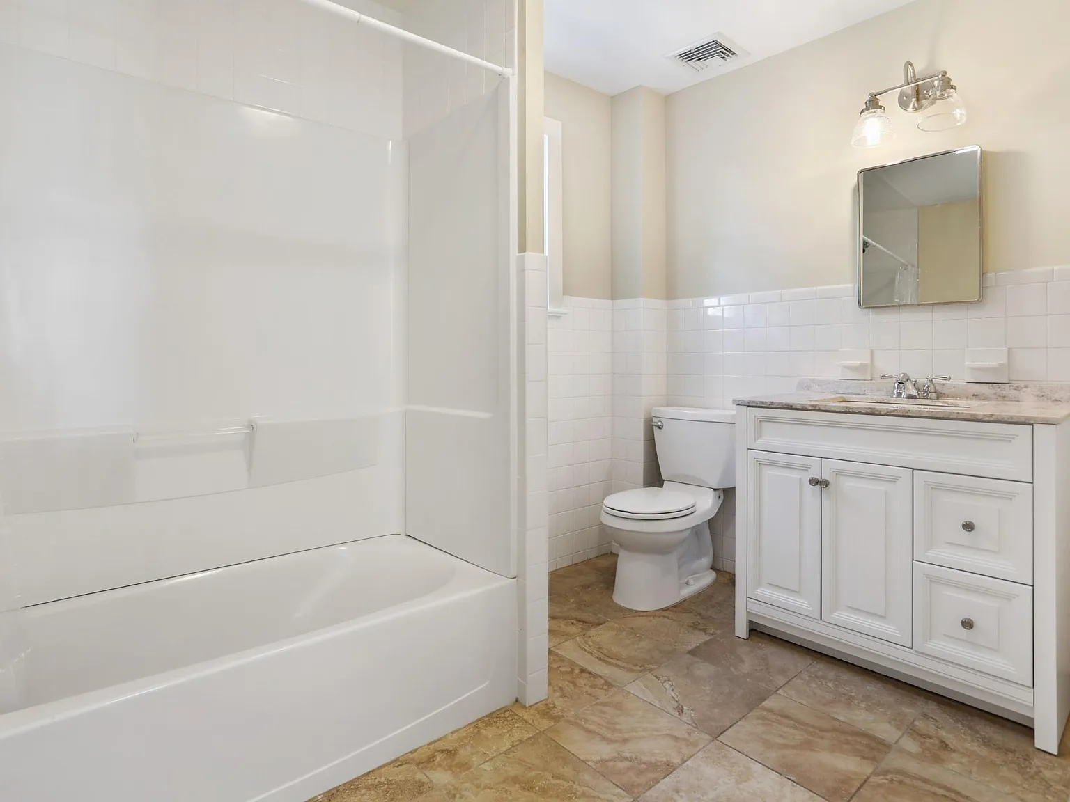 1 bed, 675 sqft, $2,150 — Photo 4