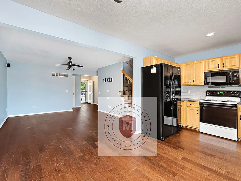 13007 Washington Ct — Photo 11