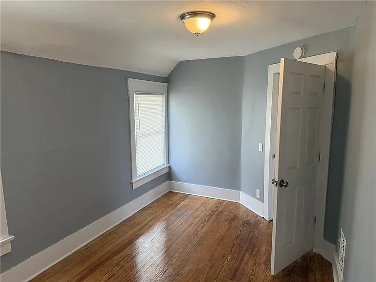 161 S Union St — Photo 15