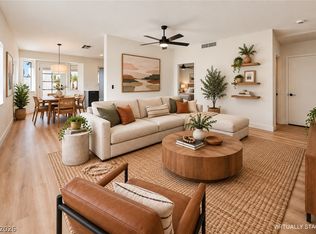 601 Carleton Dr, Henderson, NV 89014