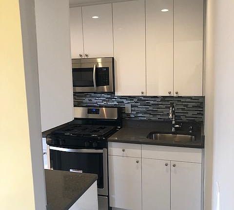 2nd image of 8701 Midland Pkwy APT 6D