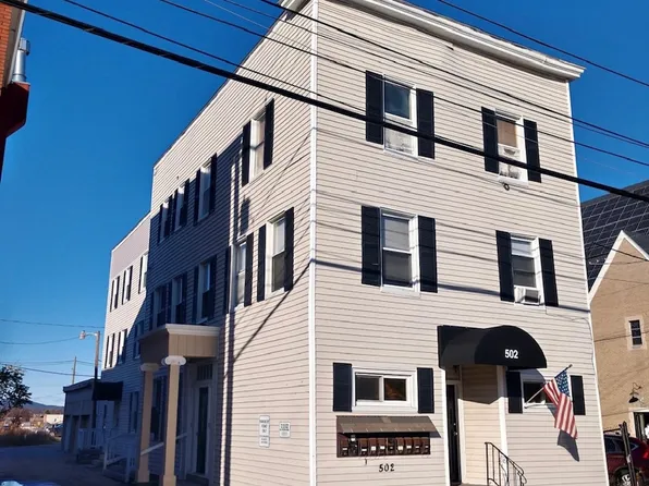 502 Pine St APT 3, Manchester, NH 03104