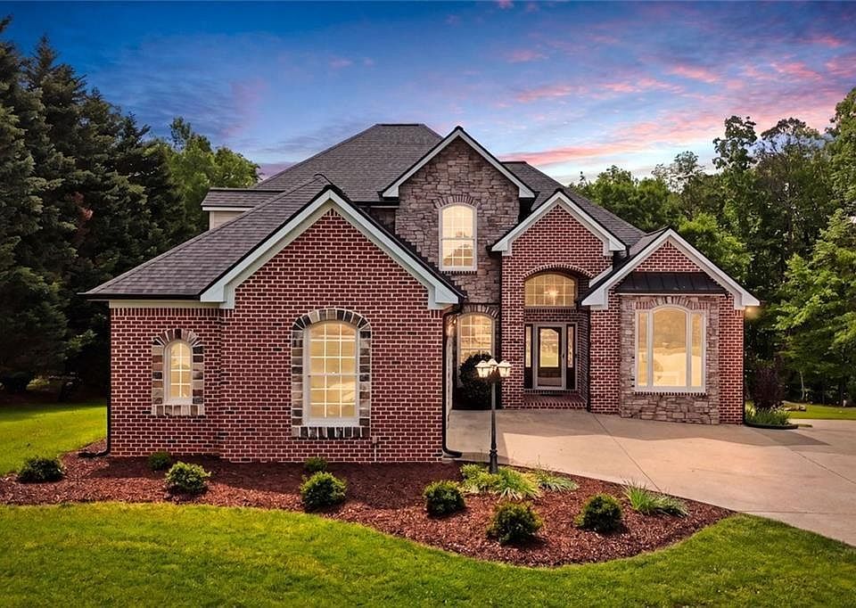 1st image of 2235 Lower Burris Rd