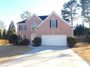 890 Fox Meadow Ln, Lawrenceville, GA 30043
