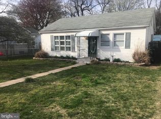 6 Bay Ct, Baltimore, MD 21220