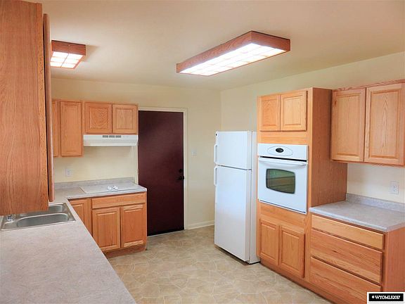 3rd image of 2629 Knollwood Dr