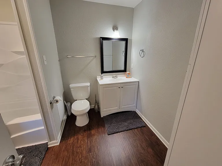 1411 Airline Dr #A — Photo 16